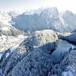 Neustift Near Stubai Lift Апартаменты Нойштифт-им-Штубайталь